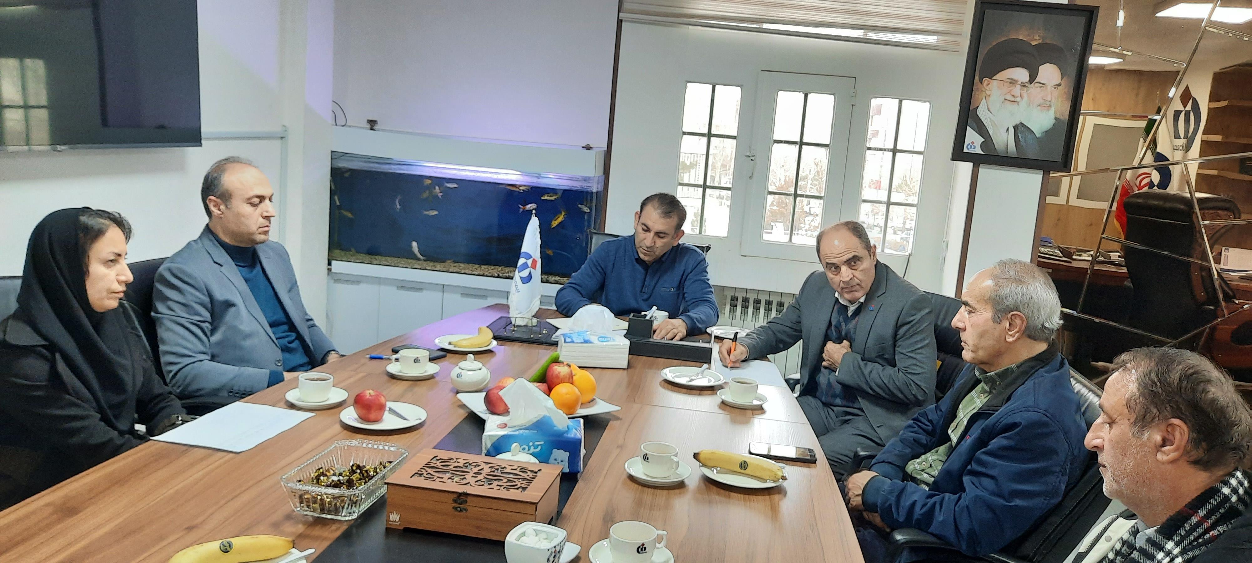 جلسه مشترک مدیریت صندوق بازنشستگی کشوری با شرکت بیمه دانا 2