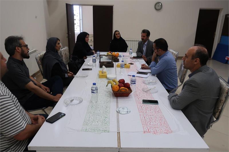 بازدید مشاور مدیرعامل صندوق بازنشستگی از خانه امید قزوین و بررسی راهکارهای ارتقای خدمات به بازنشستگان