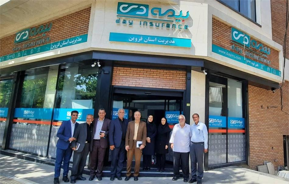 نشست تخصصی مدیر صندوق بازنشستگی استان قزوین با مدیران ایرانیان پوشش